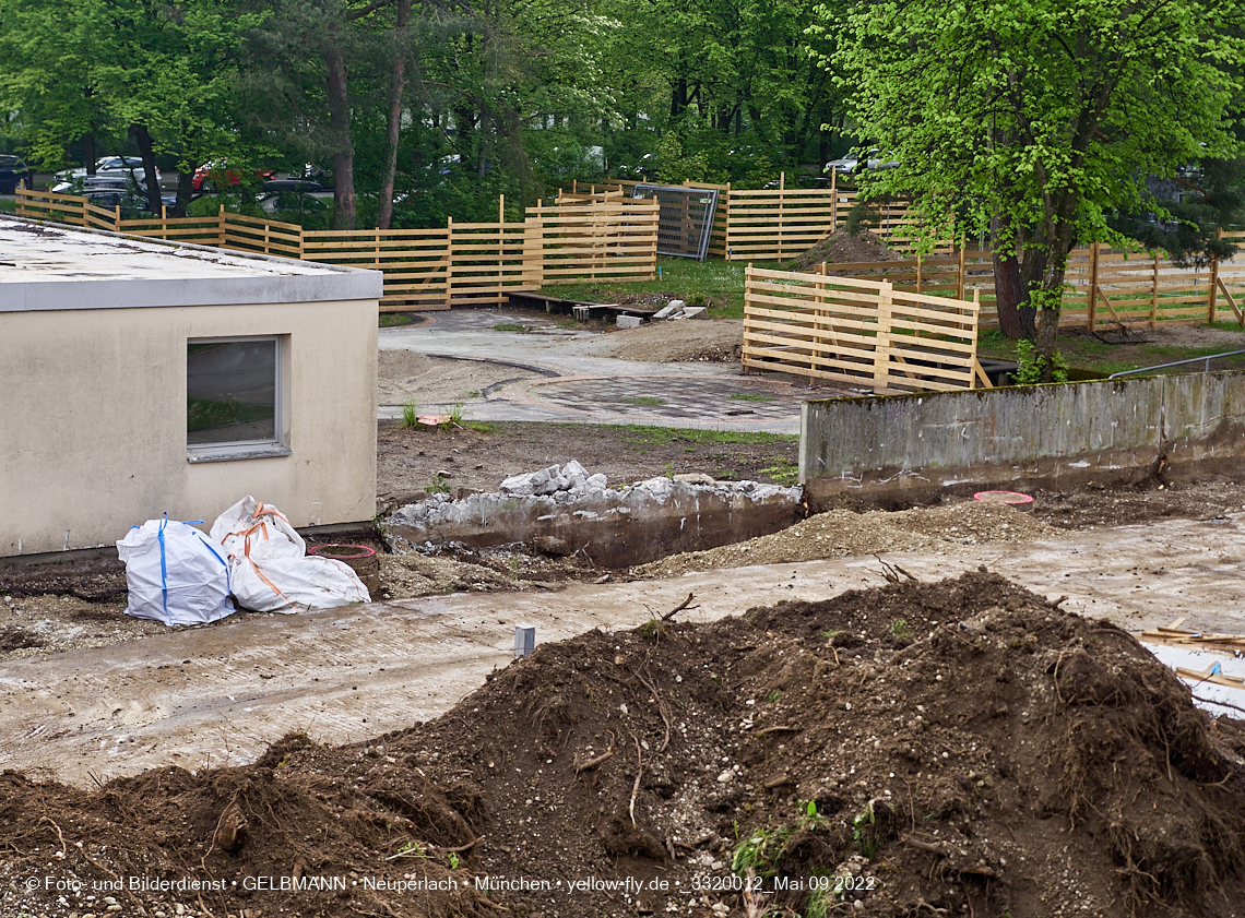 09.05.2022 - Baustelle am Haus für Kinder in Neuperlach